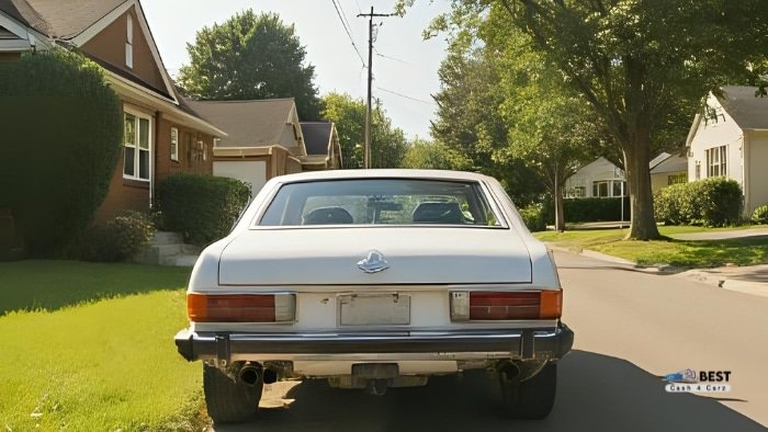 Abandoned  Car Parked - Best Cash 4 Carz - 6 Lower Park Rd Maddington WA 6109
